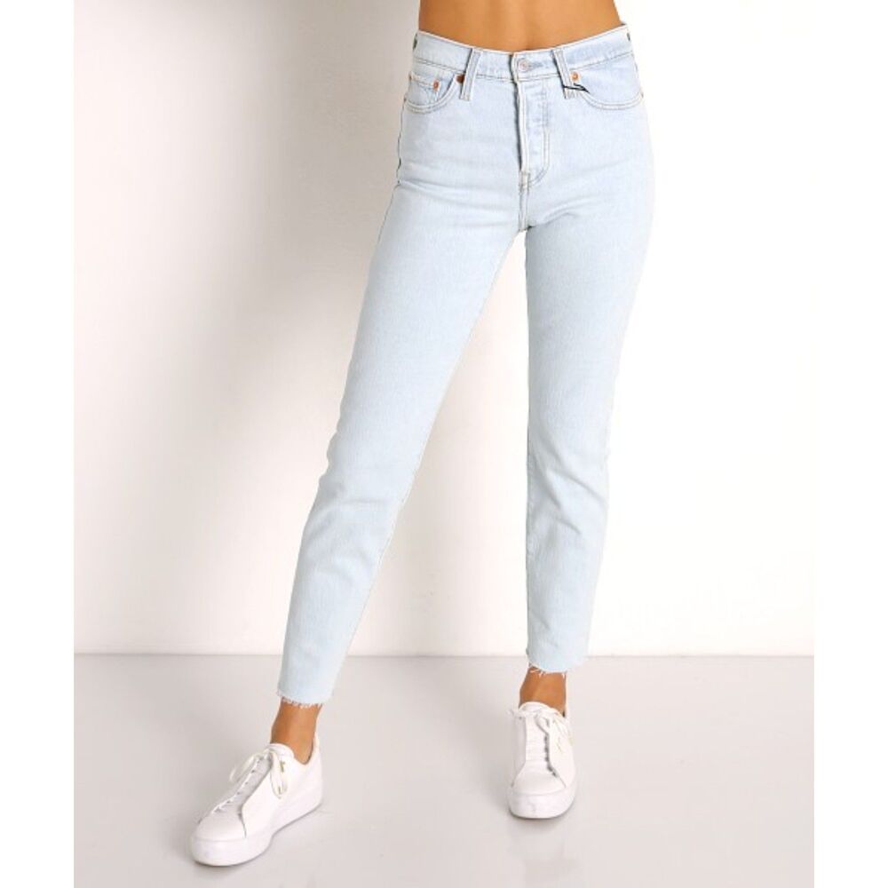 LEVIS Wedgie Icon Ankle Denim Zero Gravity Sz 25